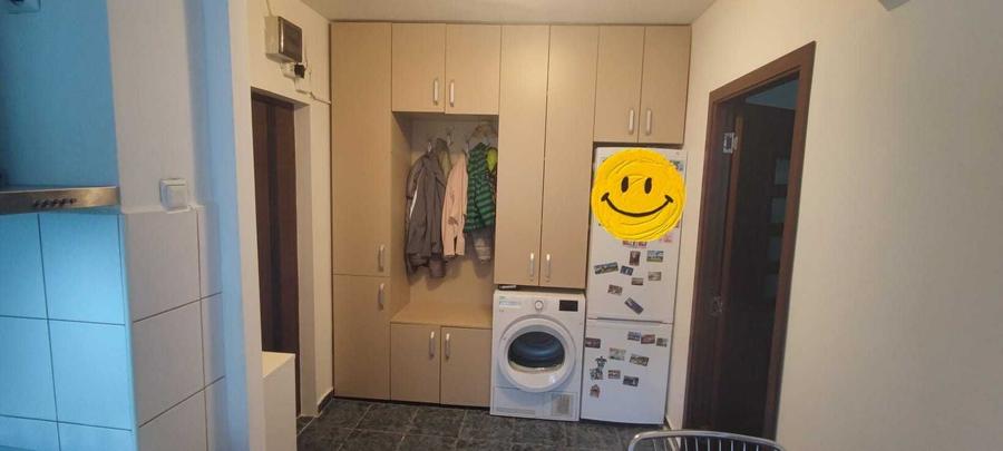 Apartament cu 2 camere semidecomandat în Exterior Vest