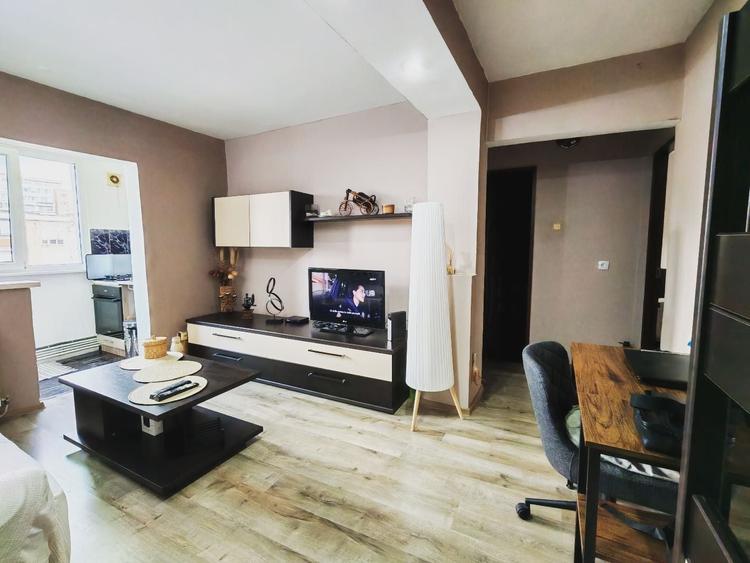 Apartament 2 Camere Ultracentral Str. 9 Mai - 1