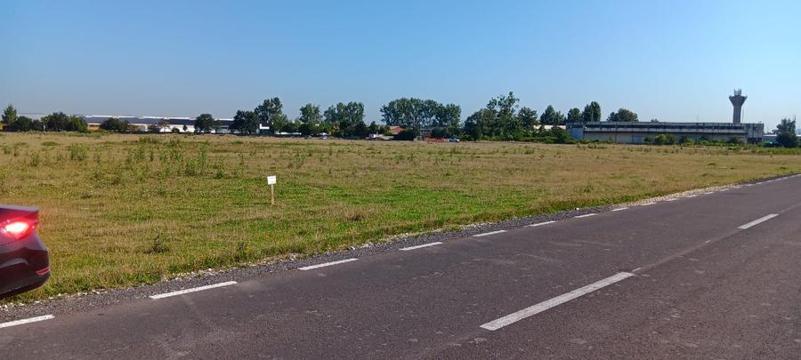 Teren Construcții intravilan de 3600 mp, în Bartolomeu