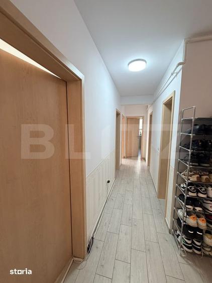 Apartament cu 3 camere, mobilat în Tractorul