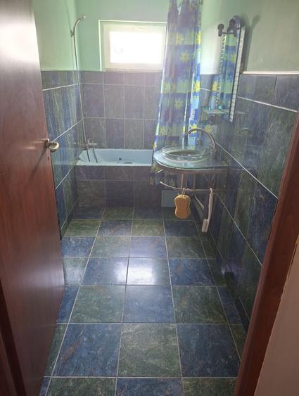 Apartament cu 2 camere decomandat în Cocorăștii Caplii