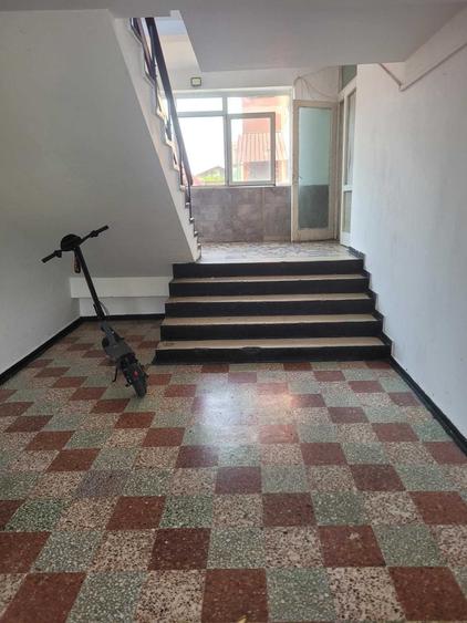 Garsonieră decomandată în Nord
