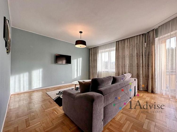Apartament cu 4 camere decomandat, mobilat în Aurel Vlaicu