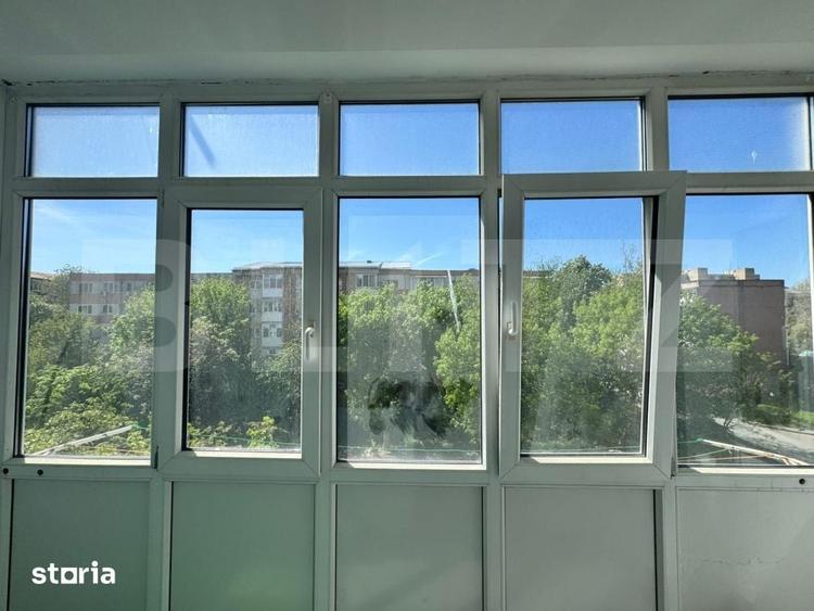 Apartament cu 2 camere decomandat în Rovine