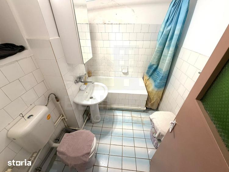 Apartament cu 3 camere decomandat în Central