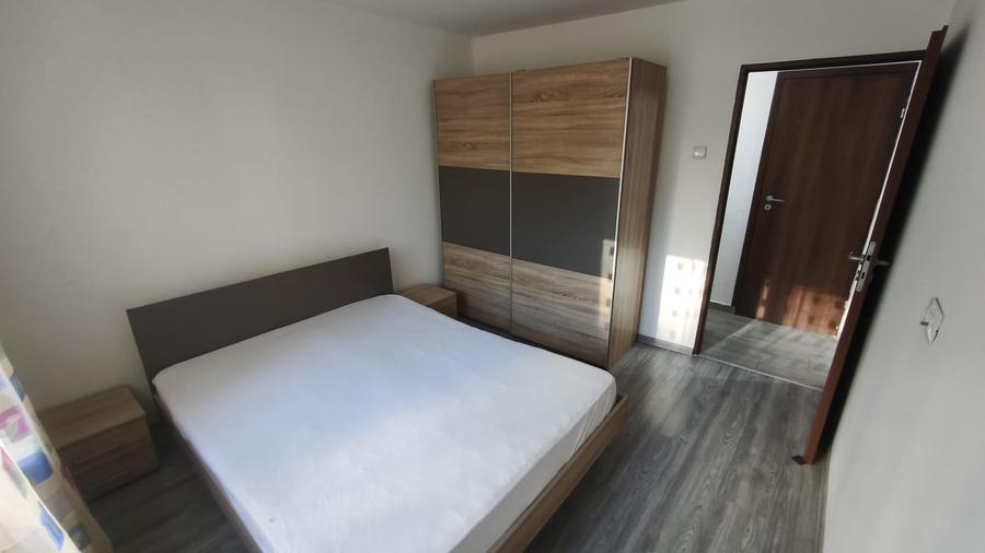 Apartament cu 3 camere decomandat, mobilat în Pantelimon