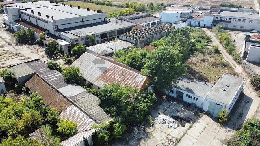 Spațiu comercial, de 3,532 mp, în Central