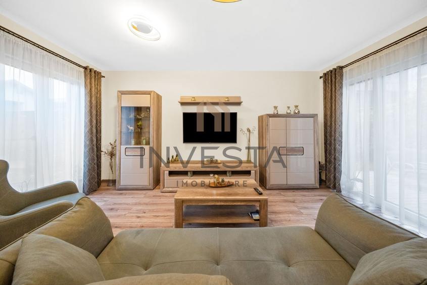 Duplex cu 5 camere cu Canalizare în Europa