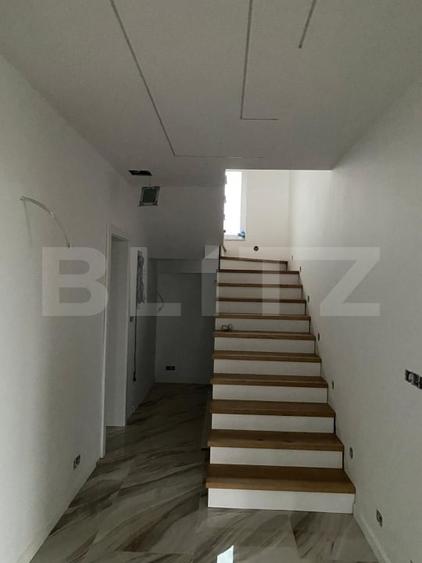 Casă individuală cu 5 camere cu Teren 963 Mp în Bosanci