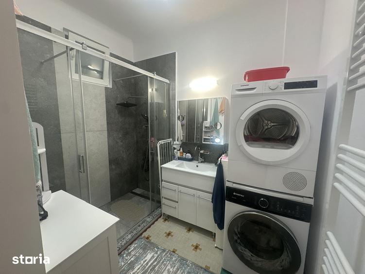 Apartament cu 3 camere în Moșilor
