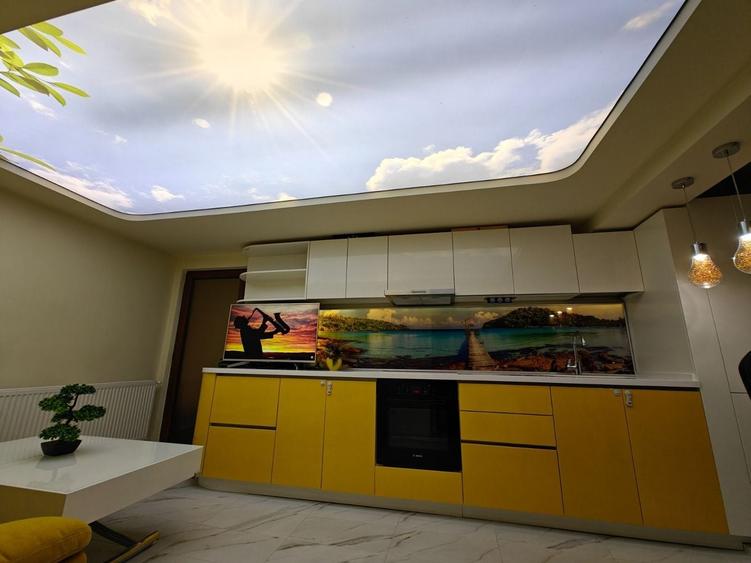 Apartament cu 3 camere decomandat în Central