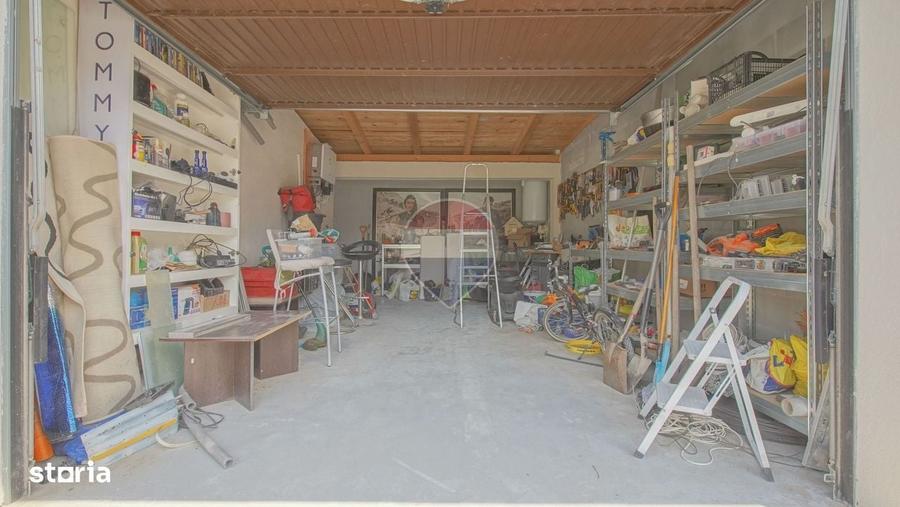 Casă cu 3 camere cu Teren 583 Mp în Colonia Bod