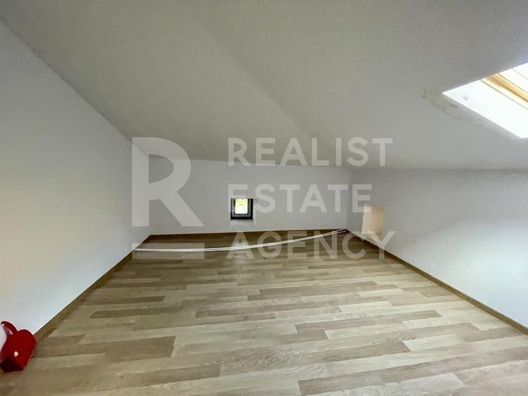 Vânzare, clădire impresionantă, 11 camere, 9 dormitoare, Păcurari - 9