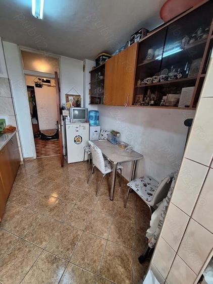 3 camere Ion Iriceanu,Aparatorii Patriei - 3