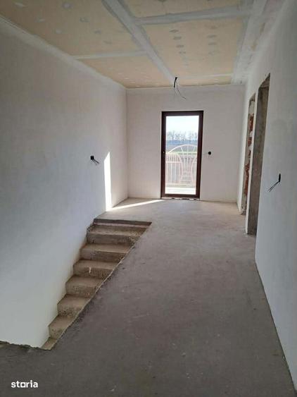 Casa de vanzare 4 camere , zona Martinesti , P+E ,158.000 euro neg. - 12