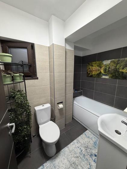 Inchiriez apartament 2 camere decomandat + loc de parcare - 3