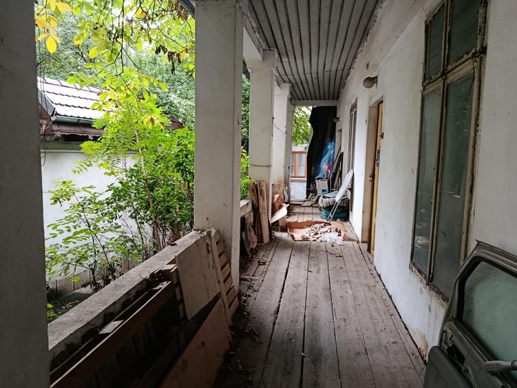 Vilă 6 camere în Centru Iași, 197mp, teren 330mp, deschidere dublă, zona zero - 6