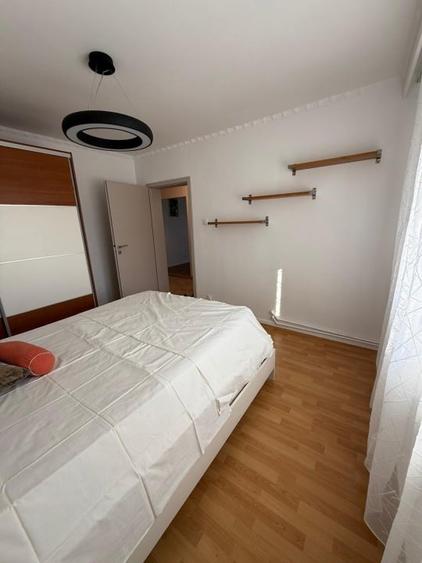 Inchiriez apartament complet renovat - 7