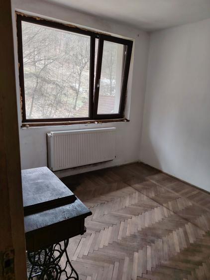 Vand apartament cu doua camere in Baile Olanesti - 6