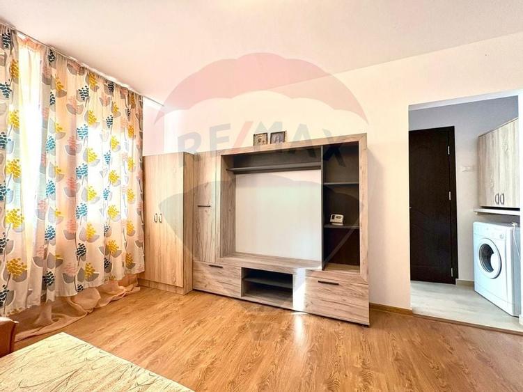 Apartament cu 2 camere, mobilat-Cartier Florilor - 1