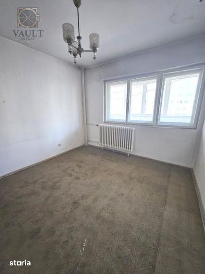 Apartament cu 2 camere semidecomandat în Grivița