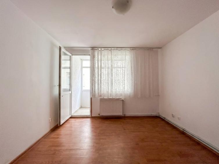 VANZARE 3 CAM, JEAN STERIADI, PARTER, DECOMANDAT - 10