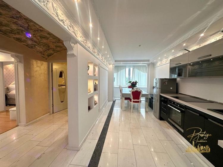 Apartament unic cu 3 camere de vanzare in zona Rogerius - Oradea - 4