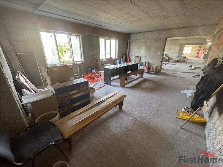 Sp com 277 mp, se poate inchiria si jumatate, bl nou, Lic Unirea - 5