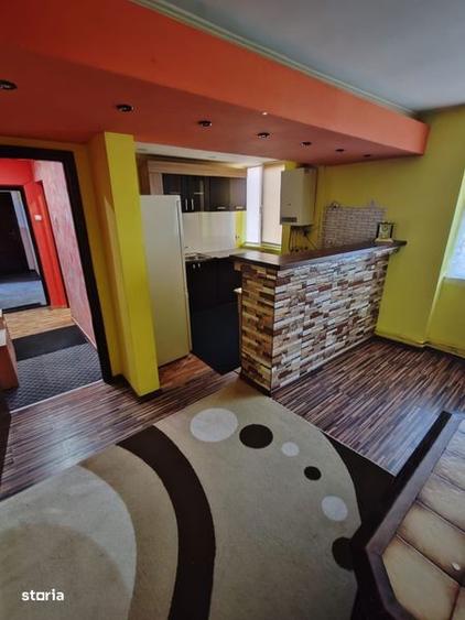 Inchiriez apartament - 3