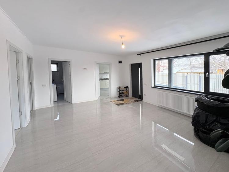 Casa la sol 3 camere,  zona buna, Valu lui Traian, - 9