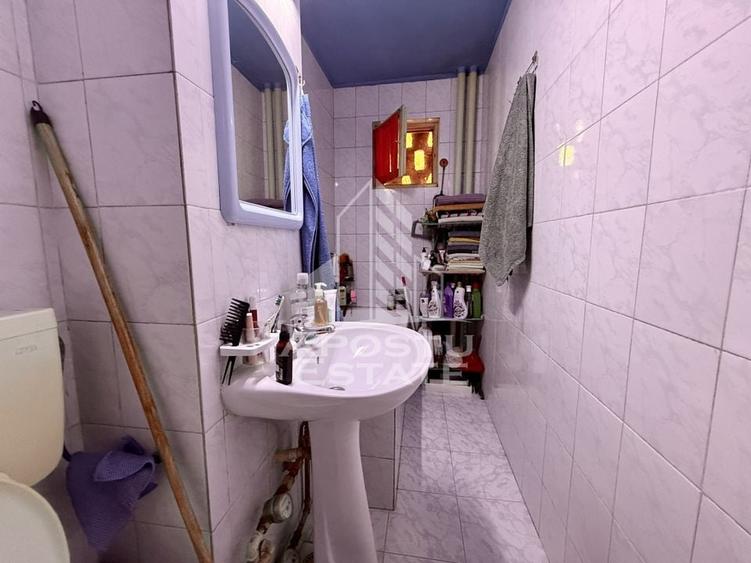 Apartament cu 2 camere, la parter cu balcon, zona Sagului - 6