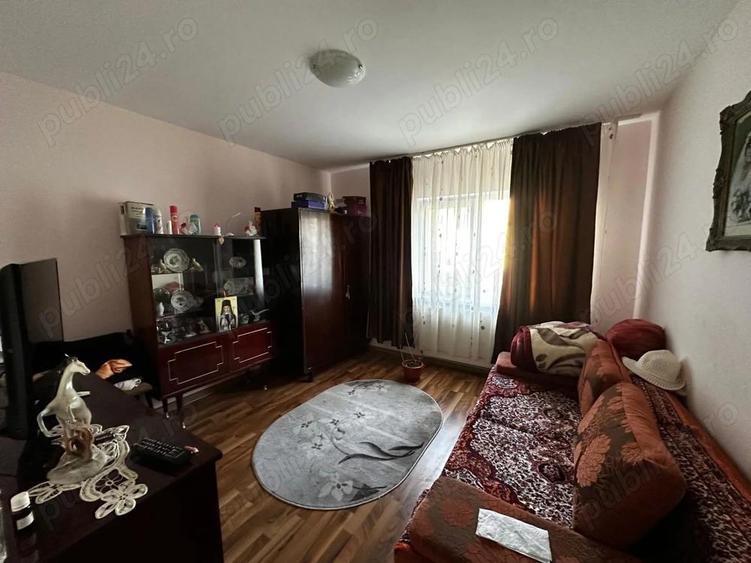 Apartament 3 camere P 4 str. Gloriei cartier Tractorul Brasov - 7