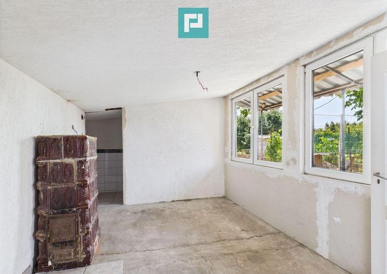 Casa cu 4 camere, teren de 360 mp in Chi?ineu Cri? - 1