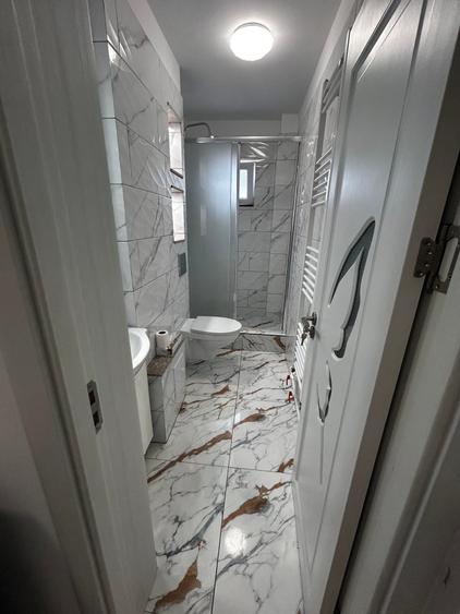 2 Camere 40 mp Zona Tomis 3 - Al. Zmeurei - 9