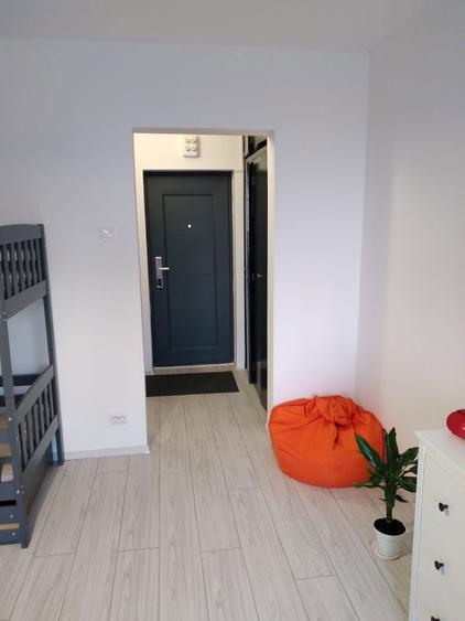 Proprietar ,vand garsoniera renovata / utilata ,Grand Arena - 7