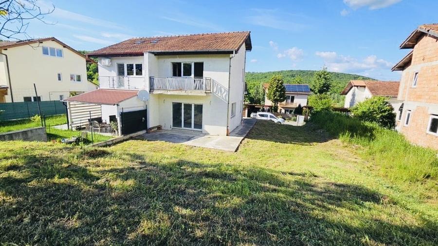 Casa tip duplex in Gilau , teren de 378 mp , 104 mp utili - 1