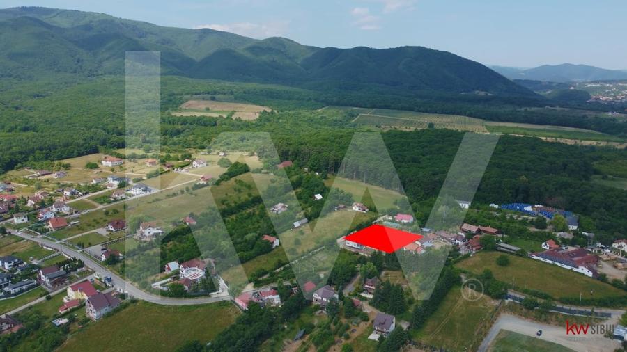 Teren construtie 1000 mp - Tocile, toate utilitatile, vedere panoramica! - 2