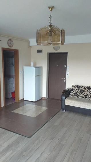 Inchiriez apartament 2 camere - 2