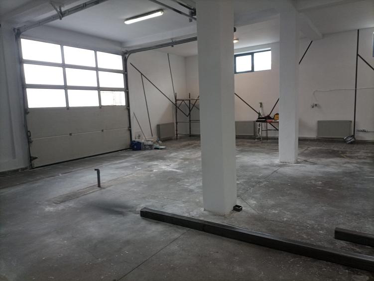 Inchiriez hala situata in Lazaret,200m,pretabila spalatorie,service - 2