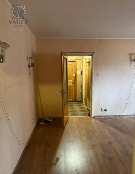 APARTAMENT 3 CAMERE-DRUMUL TABEREI-SIBIU-CENTRALA-METROU FAVORIT - 2