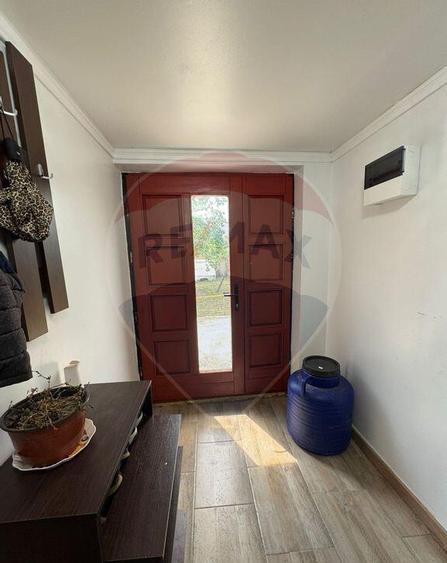 Casa / Vila cu 3 camere in Carligele - 8