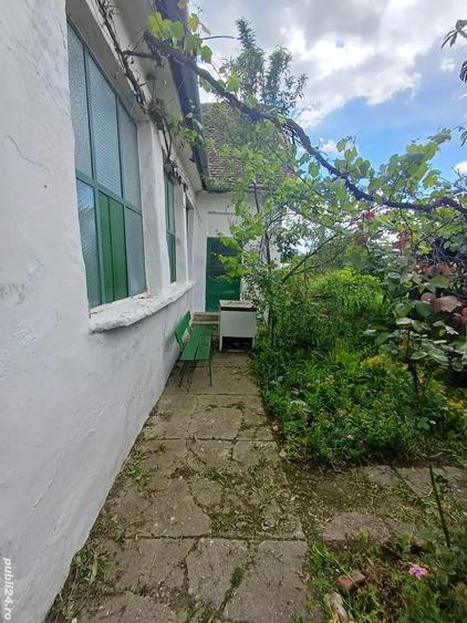 Casa ?i teren de vanzare - 7