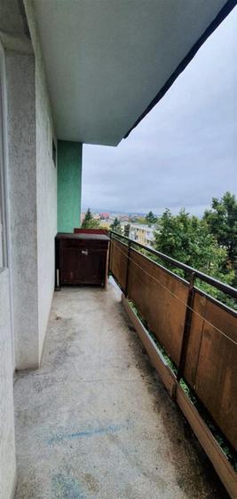 Apartament luminos cu balcon, zona Hotel Royal - 6