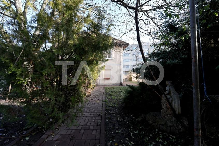 Casa individuala de vanzare cu 5 camere 2 balcoane zona Centrala - 3