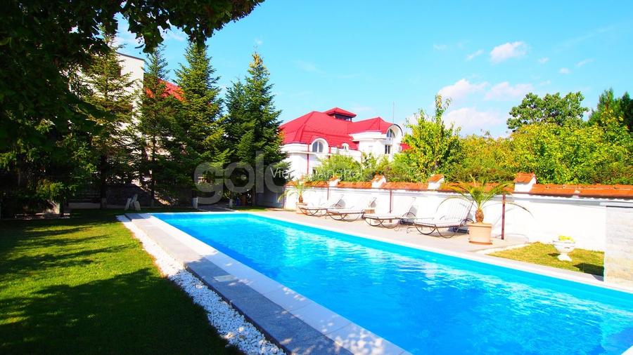 Vila reprezentativa cu finisaje premium | piscina | 1350mp