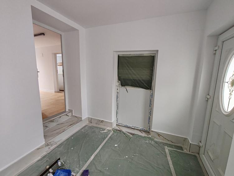 Casa 8 camere pretabila sediu firma GHIMBAV - 29