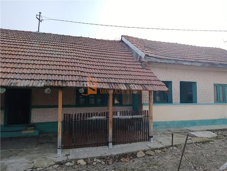 Casa tip parter zona Ulmeni - 3