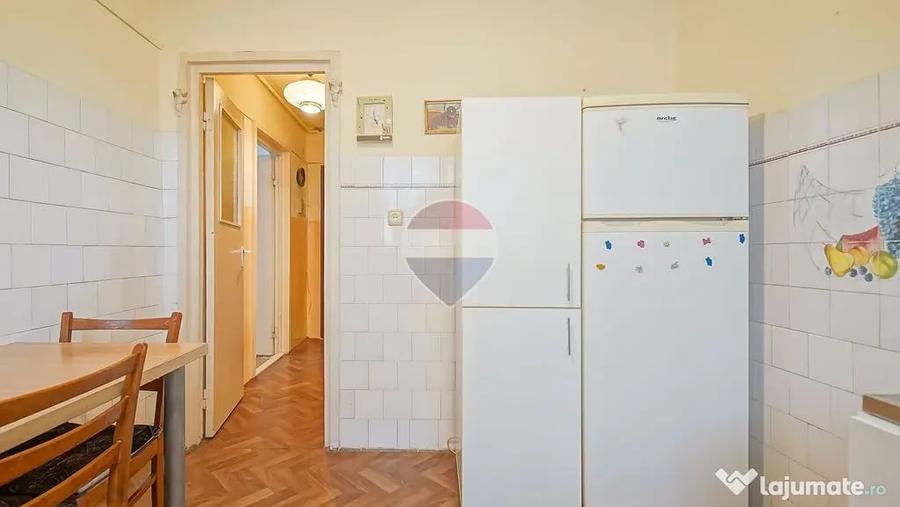 Apartament cu 2 camere semidecomandat în Est