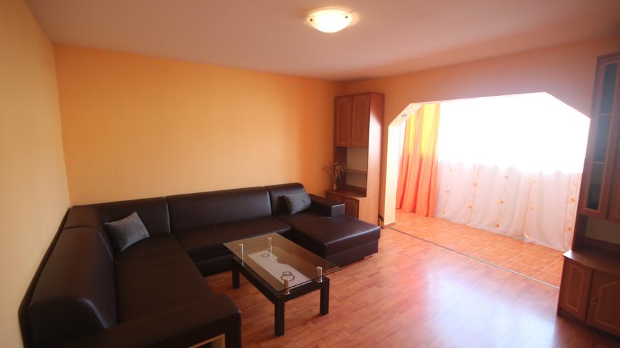 Apartament cu 3 camere in zona Soarelui - 1