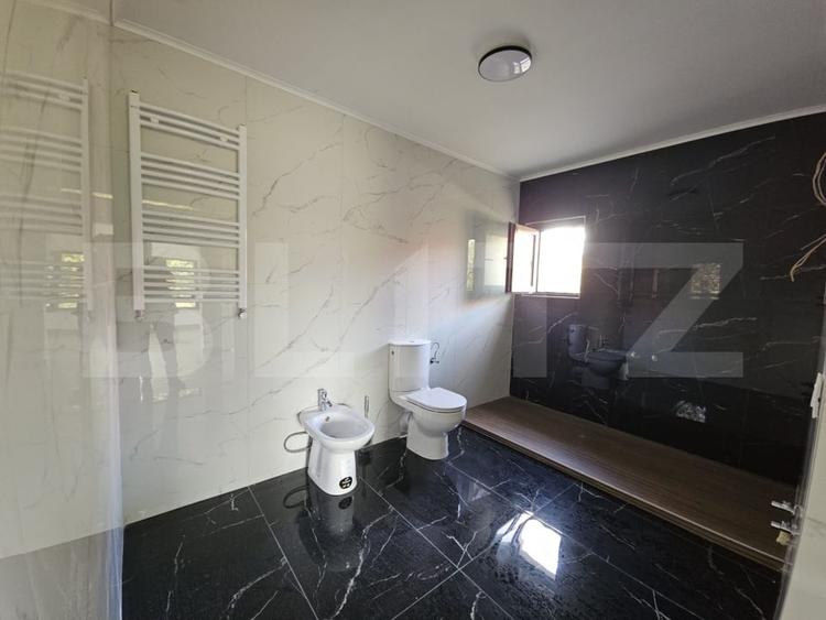 Vila superba, 4 camere, in zona Hlincea - 12